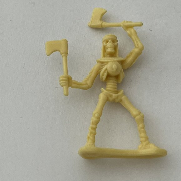 Lot Of Five Mini Plastic Battling Skeleton Pirate Figures Toysmith - Picture 8 of 14